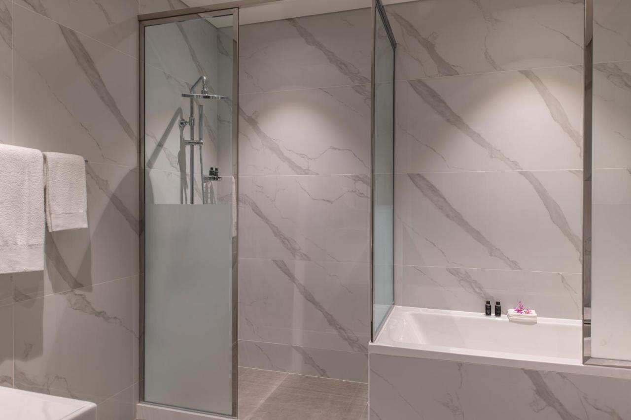 Steigenberger Residence דוחה מראה חיצוני תמונה A shower enclosure